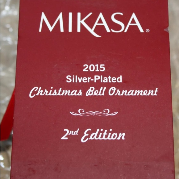 Mikasa 2nd Edition 2015 Christmas Bell NEW IN BOX - Picture 2 of 6